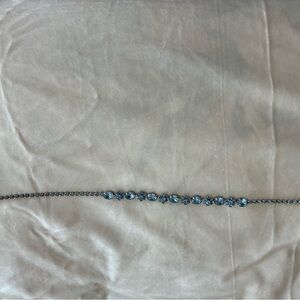 Costume vintage blue stone necklace